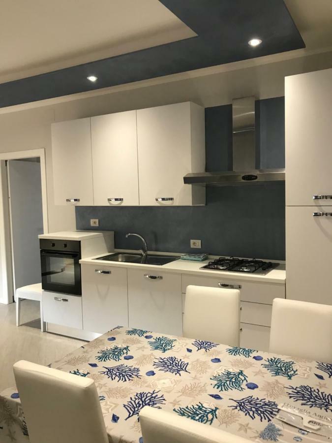 Appartamento Garden 西尔米奥奈 外观 照片